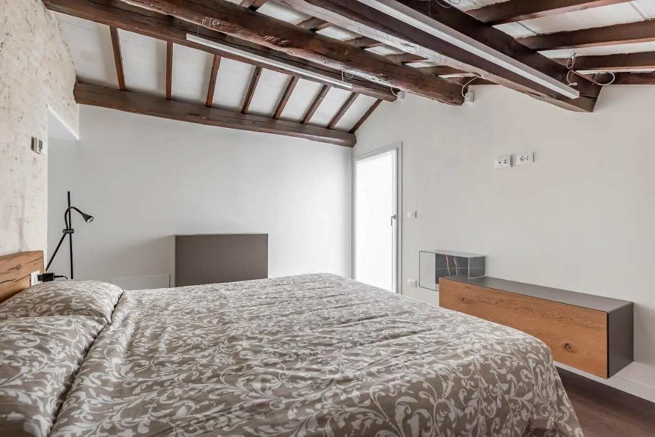 Palazzo '900 Design Flats - Il Prato Daire Padova İtalya